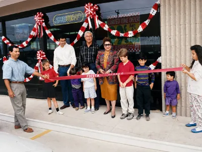 Andy's Texaco Convenience Store opens in San Antonio